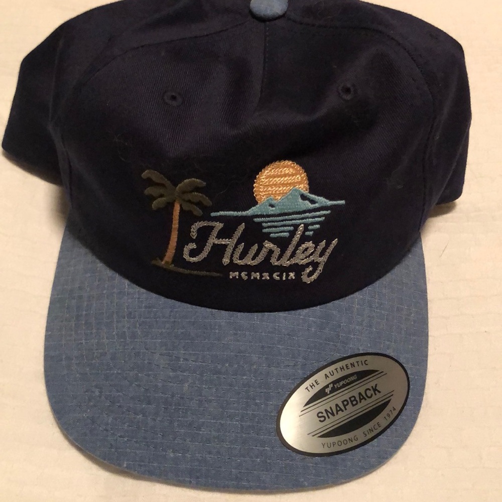 Hurley Hat - NWT